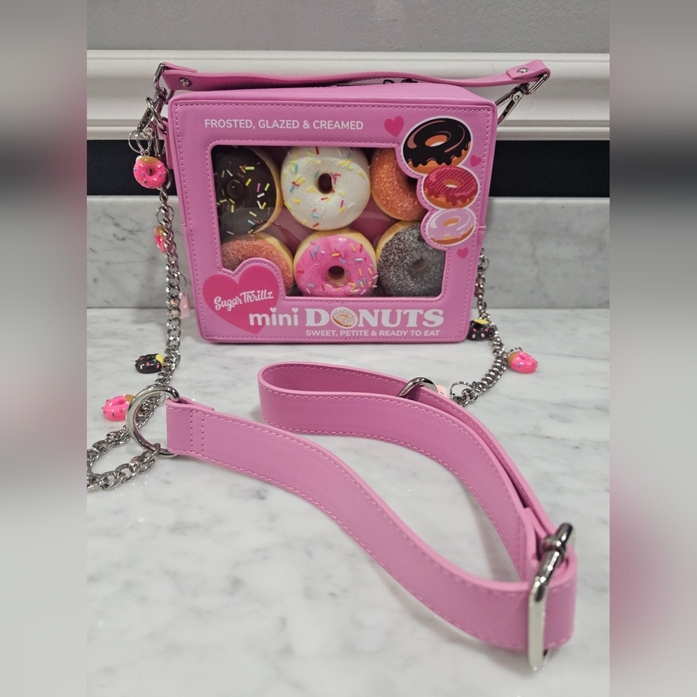 Dolls Kill Sugar Thrillz Donut Looking Like A Snack Crossbody Bag Pink Purse 💗 - Picture 10 of 16